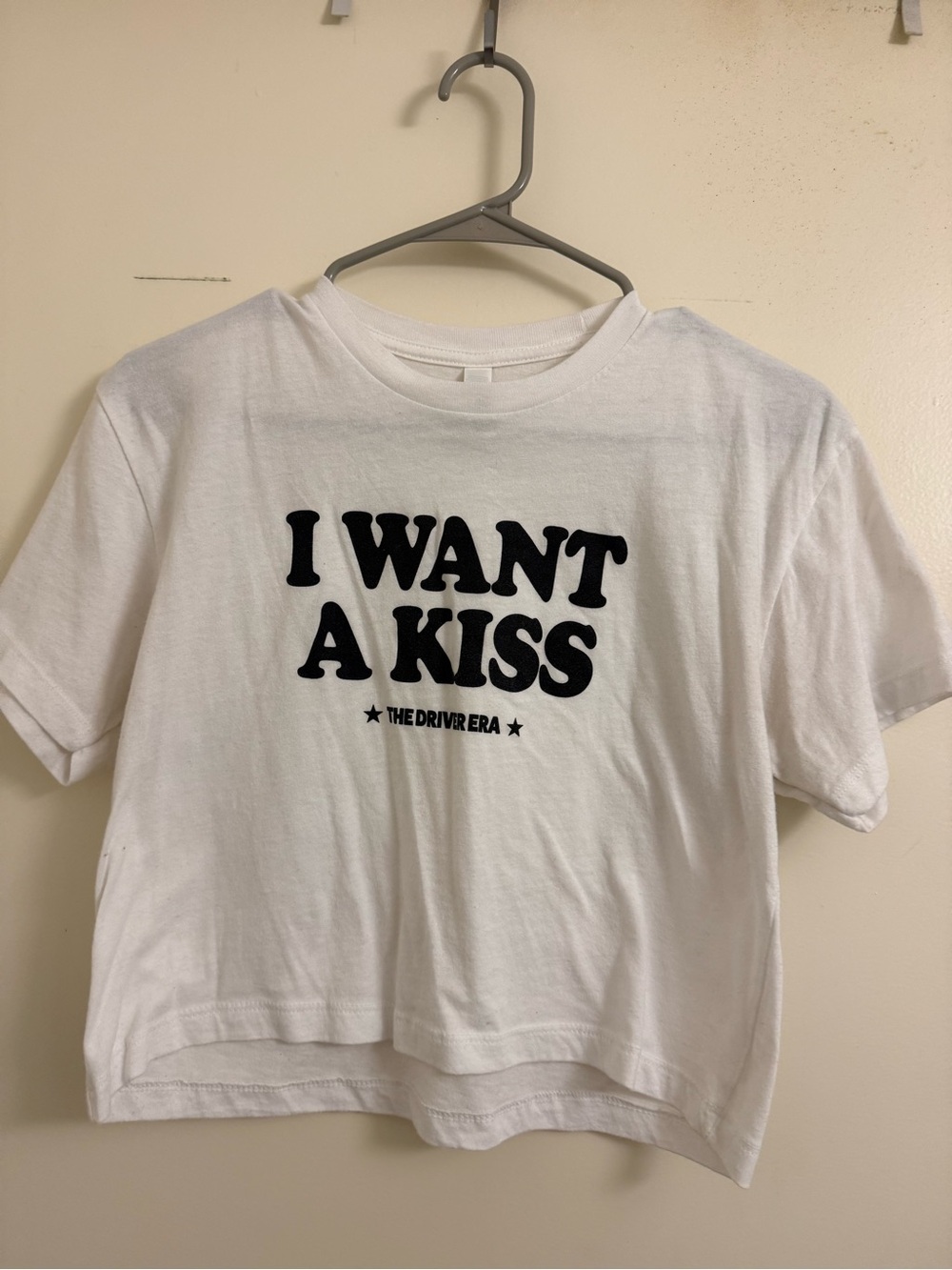 The Driver Era Tee "I Want A Kiss"